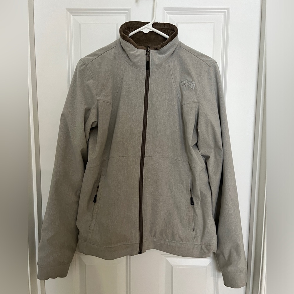 The North Face Women’s Medium Weight Jacket